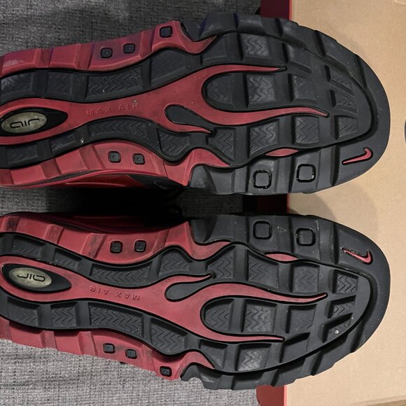 ?? Nike Air Bakin Posite Boots Varsity Red / Black – Men’s 11